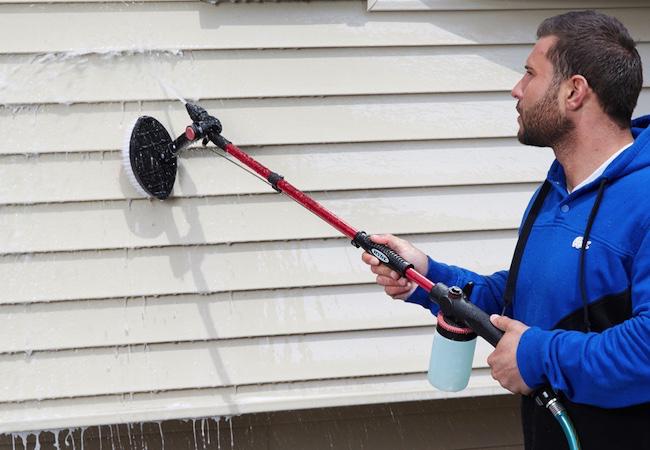 How to clean siding