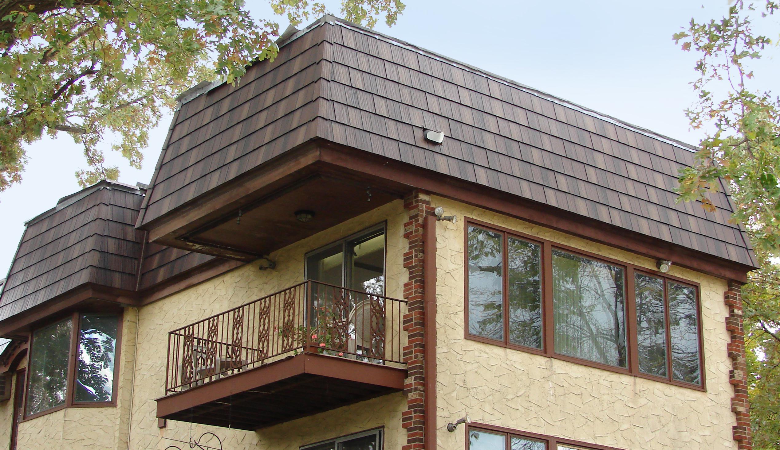 Arrowline Shake Enhanced Royal Brown Blend was selected and installed during a remodel project to capture the charm of the building while protecting the investment for a lifetime.