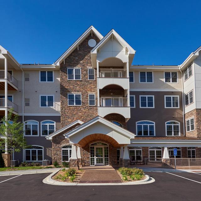  A new senior living apartment building was built in a picturesque area incorporating EDCO's D4 Traditional Lap Siding in Timber.